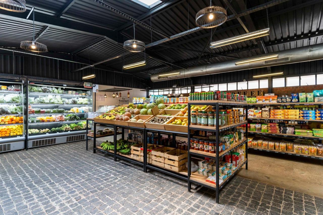 乐珀蒂村精品酒店 坎帕拉 外观 照片